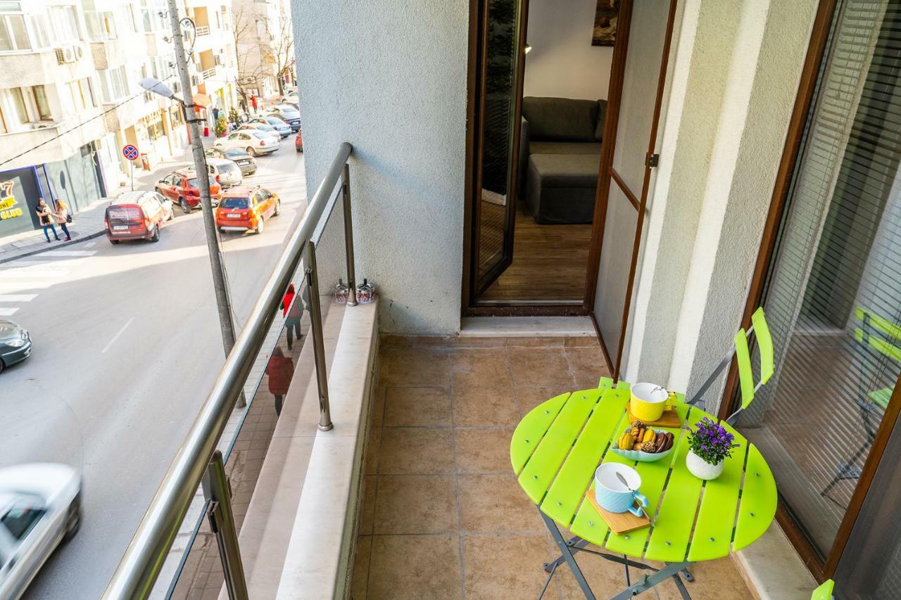 Appartement Loft à Varna Extérieur photo